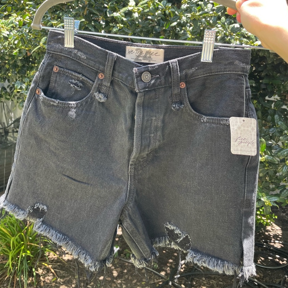 Free People Women's Makai Cutoff Jean Shorts, Washed Black, 24